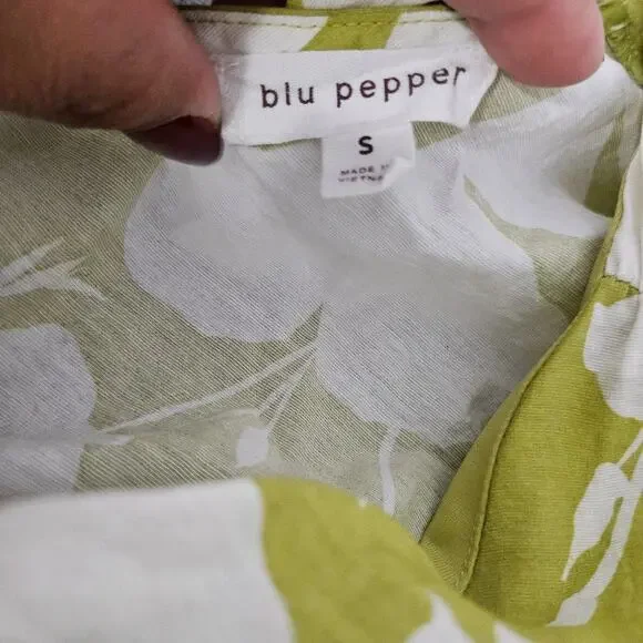 Blu pepper Women's Smocked Waist Floral Mini Dress sz S - Picture 6 of 9